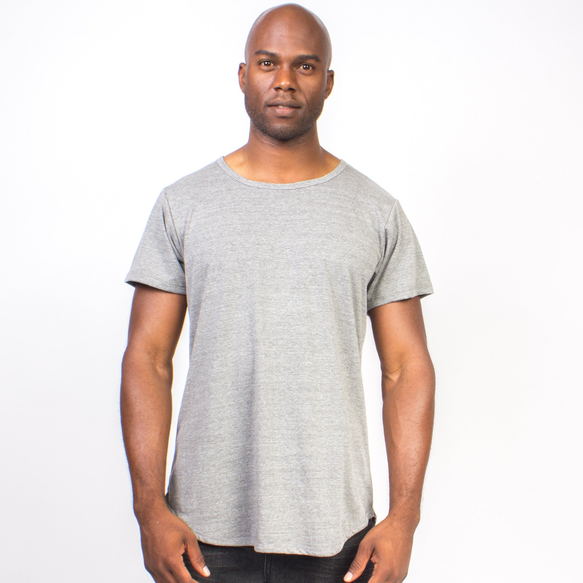 3011 - CLOSEOUT Unisex Curved Hem Tee